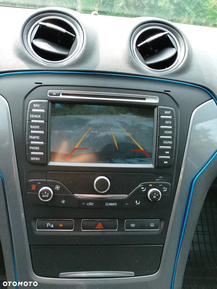 Ford Mondeo - 19