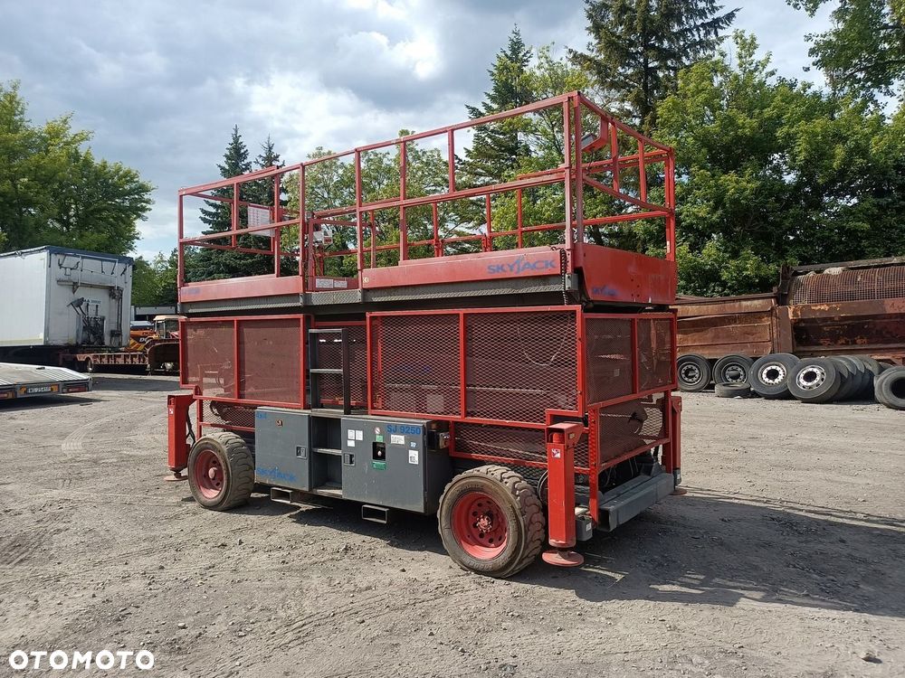 skayjack sj 9250 zwyzka terenowa 4x4 podnosnik nozycowy 17 m wys. platforma - 11