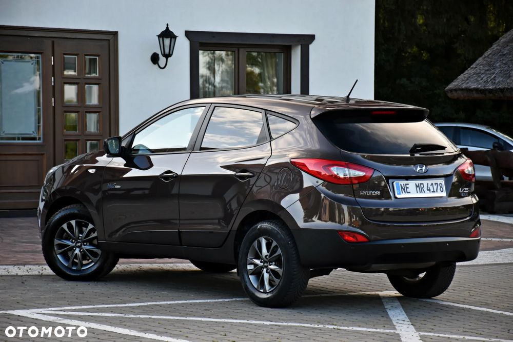 Hyundai ix35 1.6 2WD blue Trend - 17