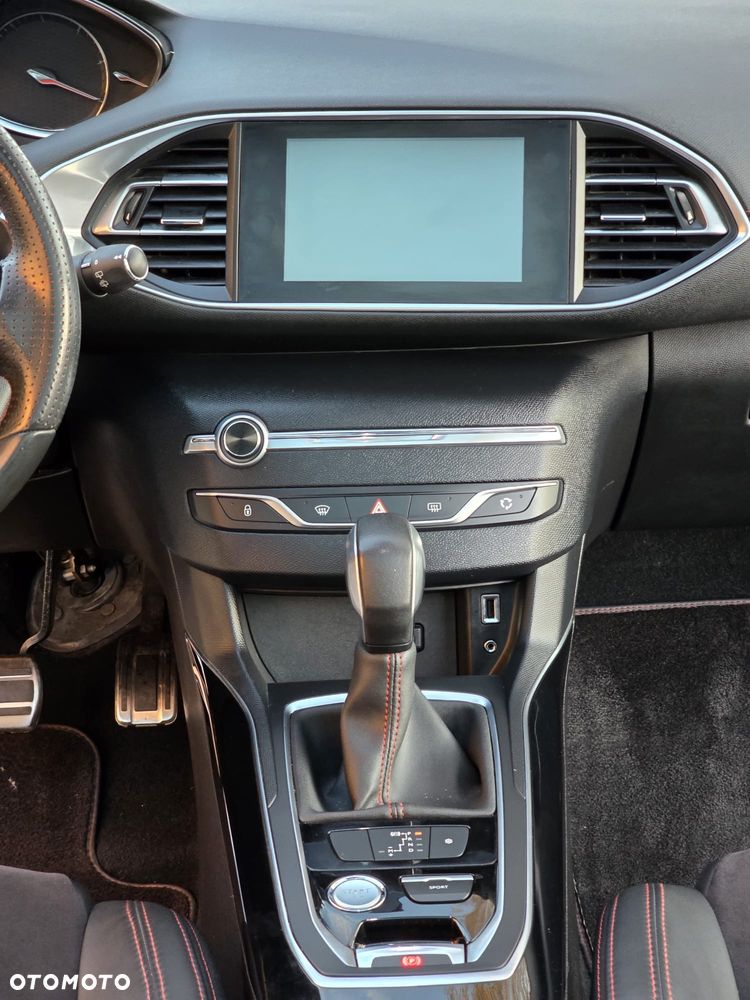 Peugeot 308 BlueHDi 180 EAT6 GT - 23