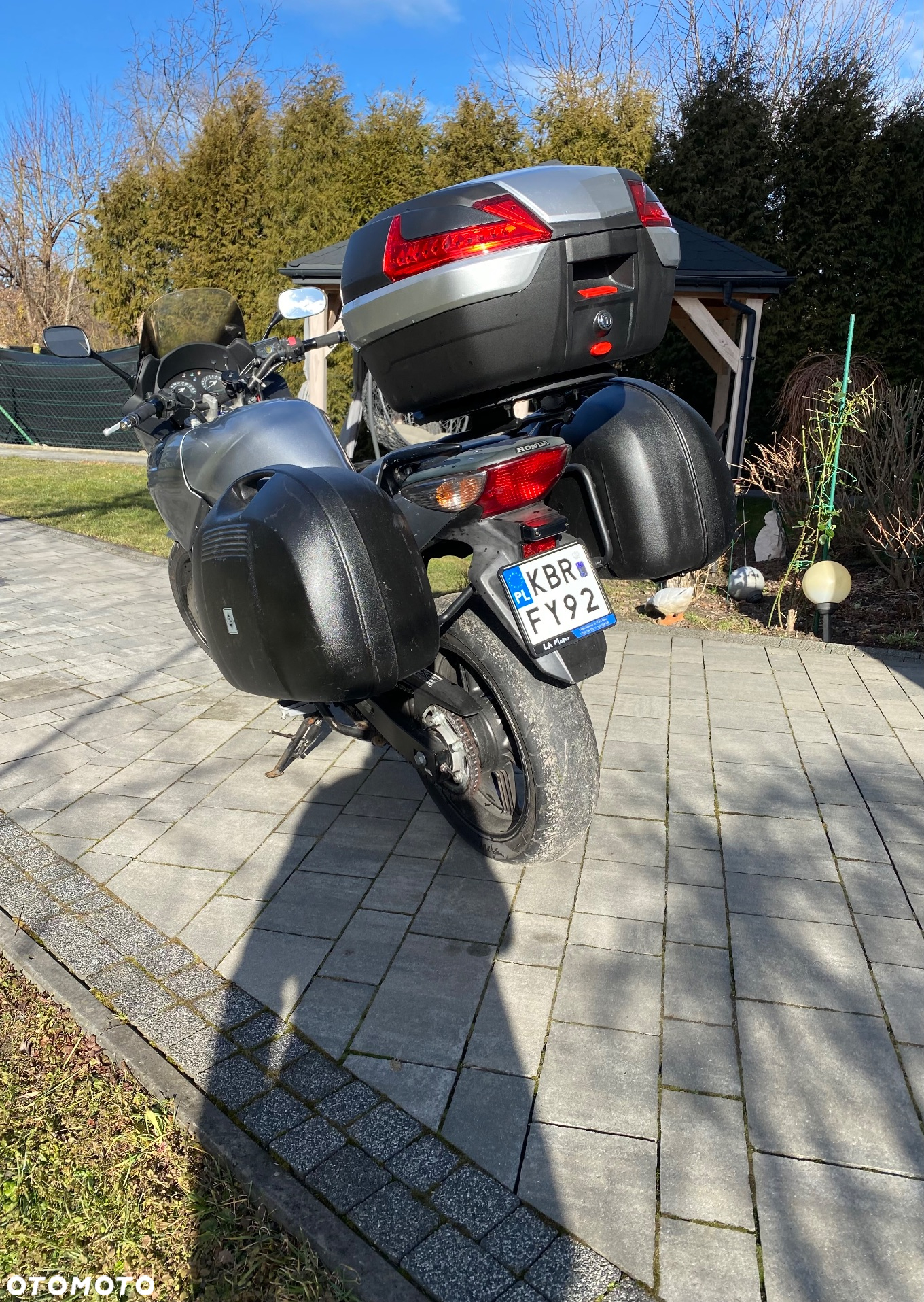 Honda CBF - 4