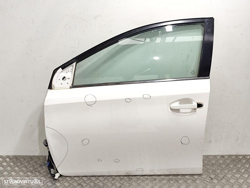 PORTA FRENTE ESQUERDA TOYOTA AURIS E18 - 1