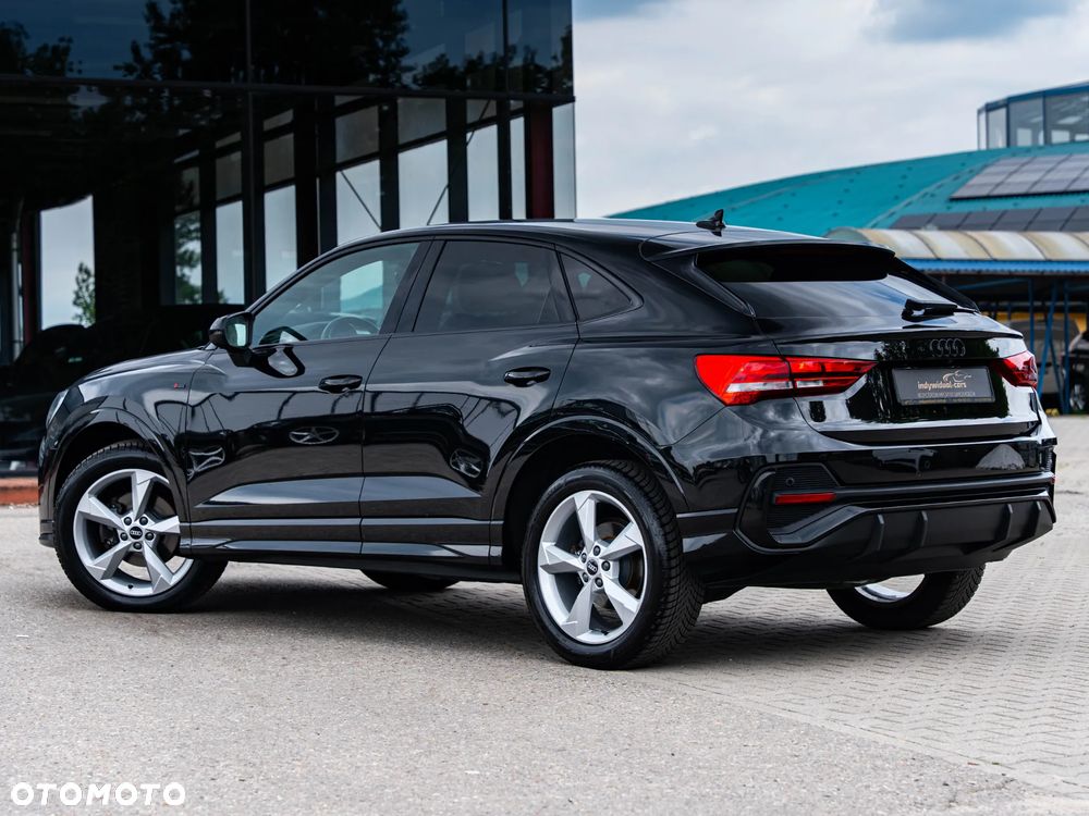 Audi Q3 Sportback 35 TDI S tronic S line - 11