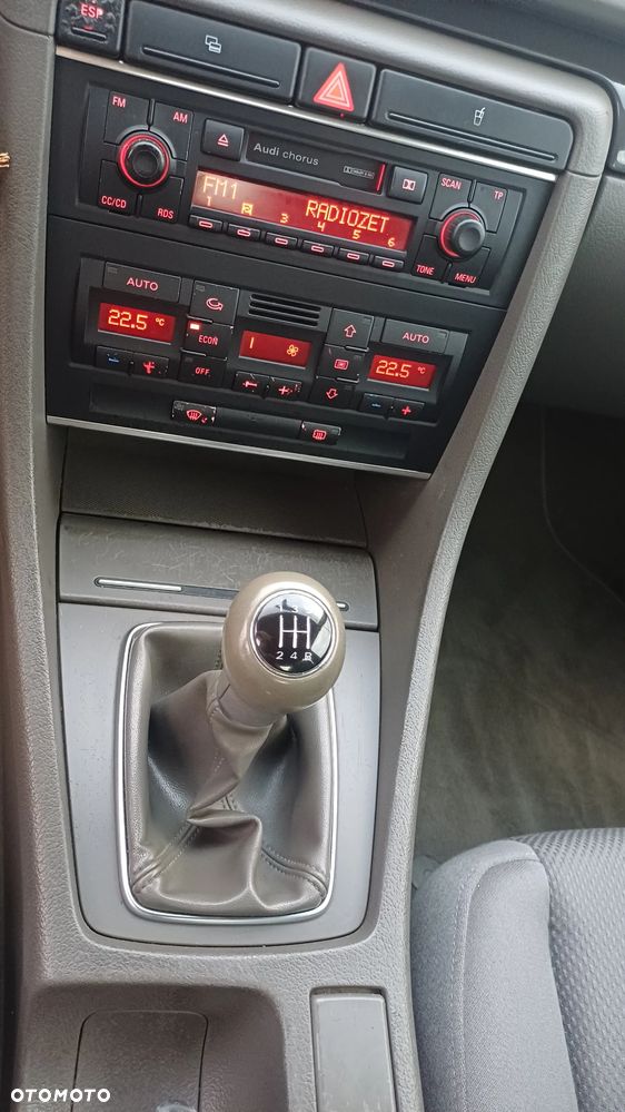 Audi A4 Limousine - 34