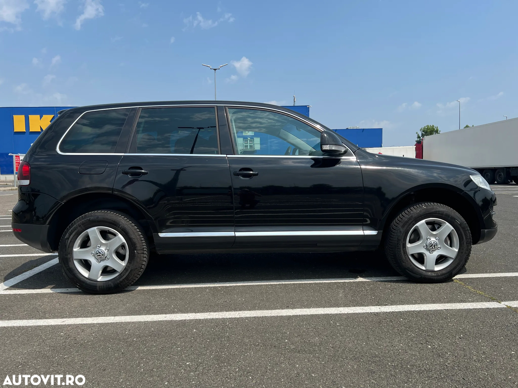 Volkswagen Touareg - 4