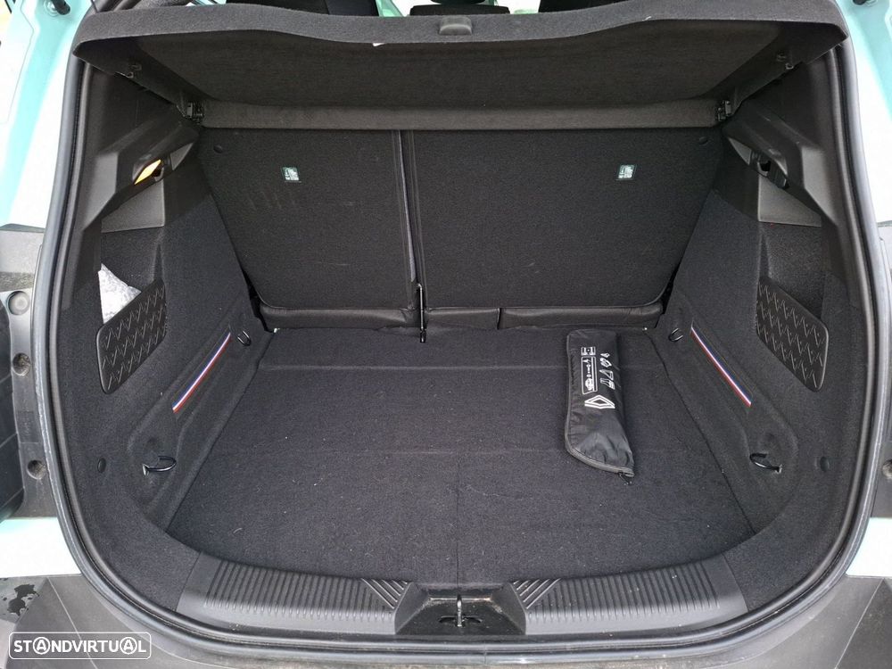 Renault 4 E-Tech 52 kWh Techno Autonomia Conforto - 25