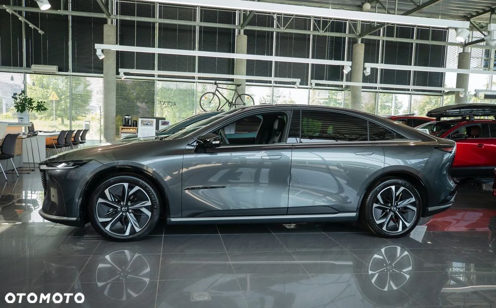 Mazda 6e 68.8kWh Takumi - 4