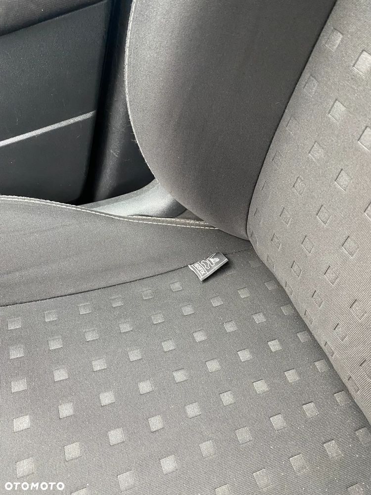 Renault Megane 1.4 Avantage - 28