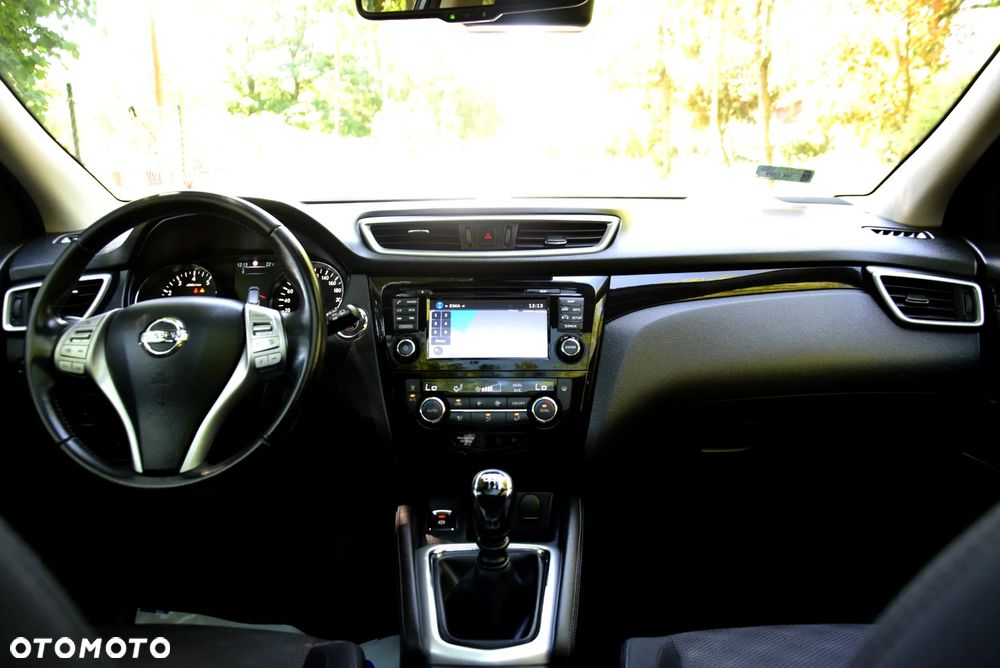 Nissan Qashqai 1.6 DIG-T N-Connecta - 20