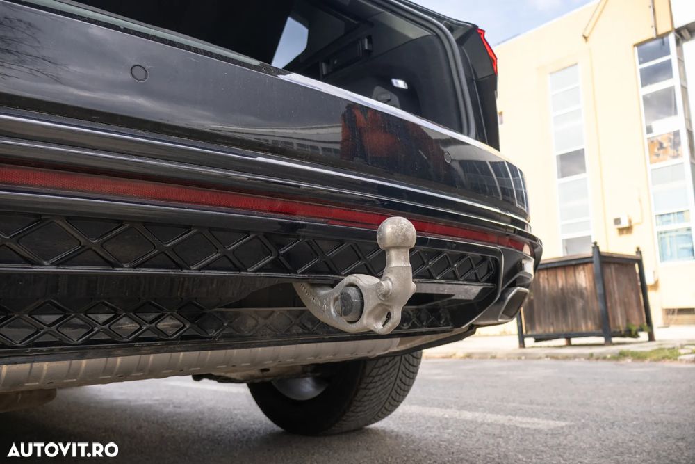 Volkswagen Touareg V6 TDI 4MOTION R-Line - 15