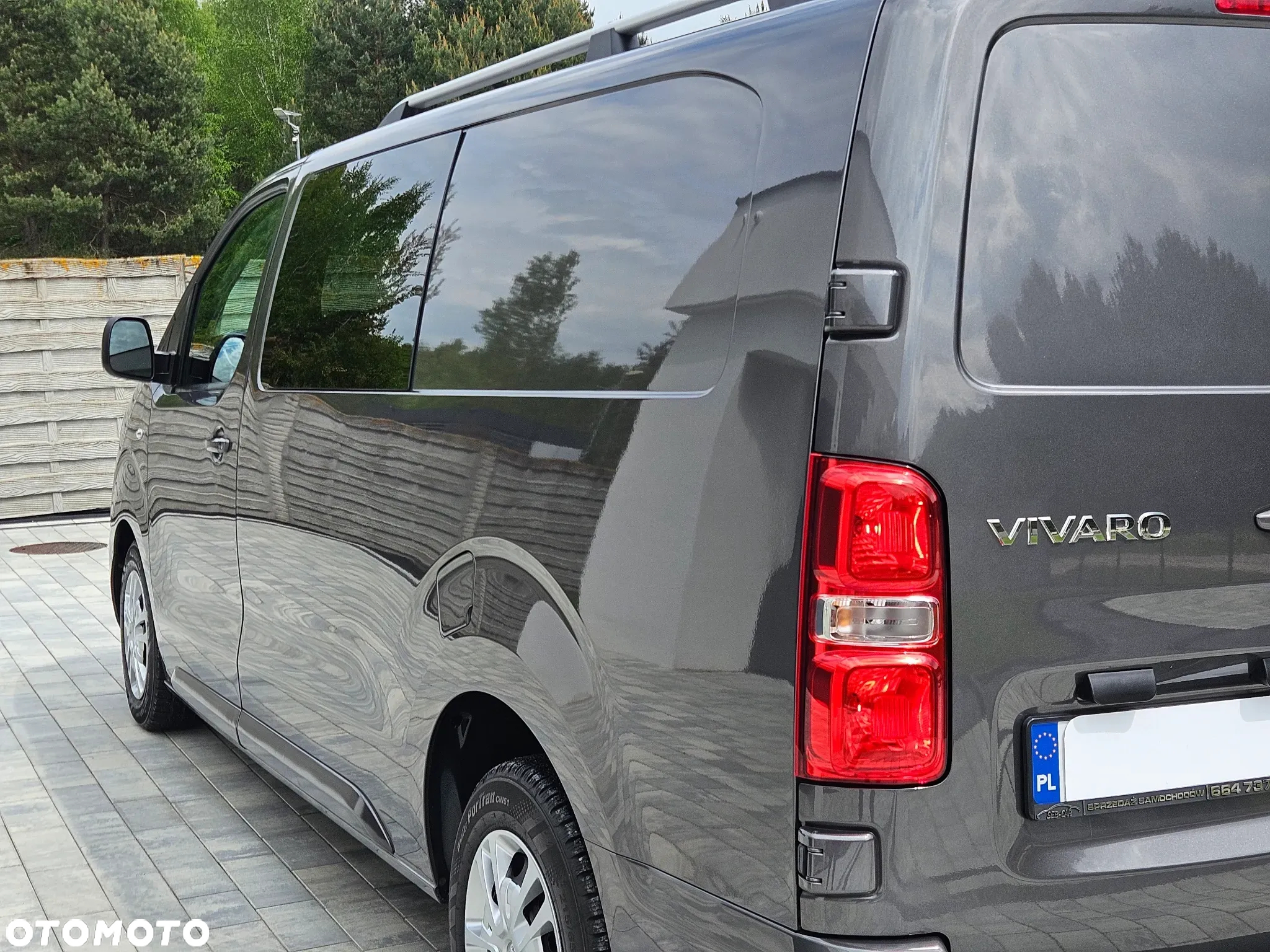 Opel VIVARO Extra LONG Brygadowy 6-os SALON POLSKA 65tyś km FV23% - 13