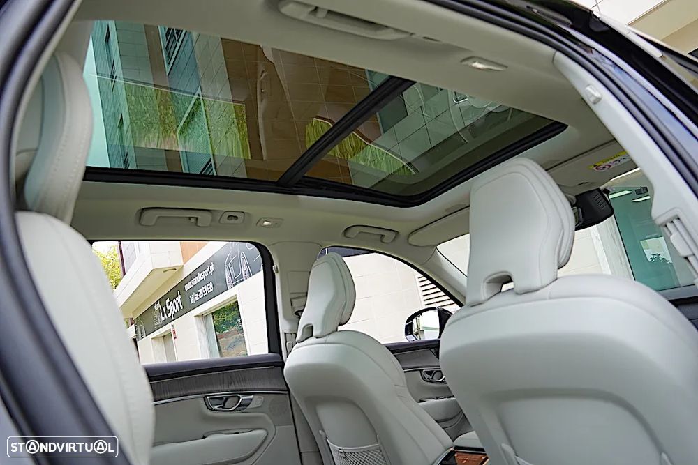 Volvo XC 90 2.0 T8 PHEV Plus Bright AWD - 28
