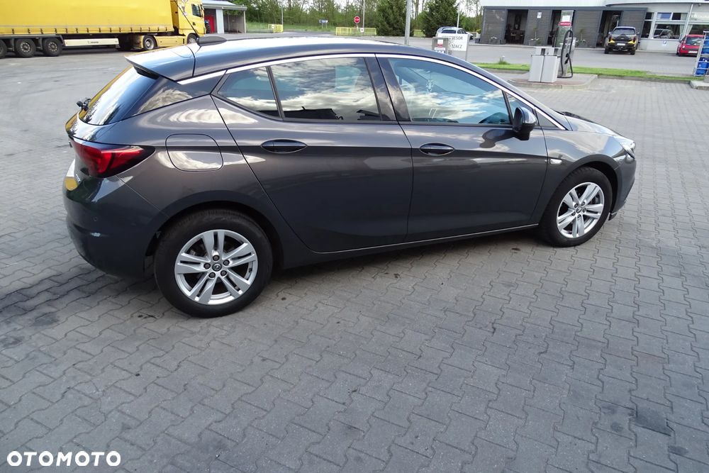 Opel Astra 1.4 Turbo Innovation - 4