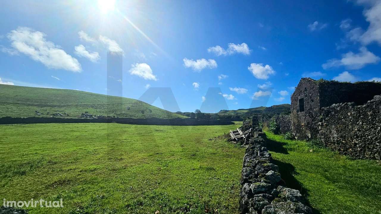 Terreno Rústico com 8.780 m2 localizado no Pico do Alho - Ribeira Gran - Grande imagem: 4/16