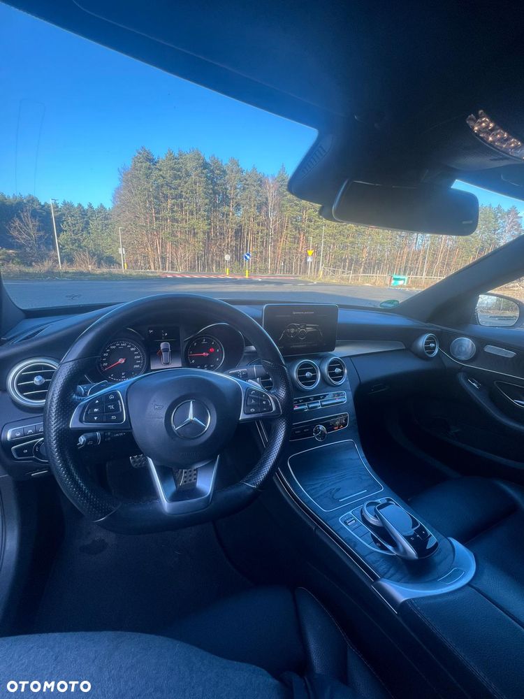 Mercedes-Benz Klasa C 250 d 4Matic 9G-TRONIC AMG Line - 11