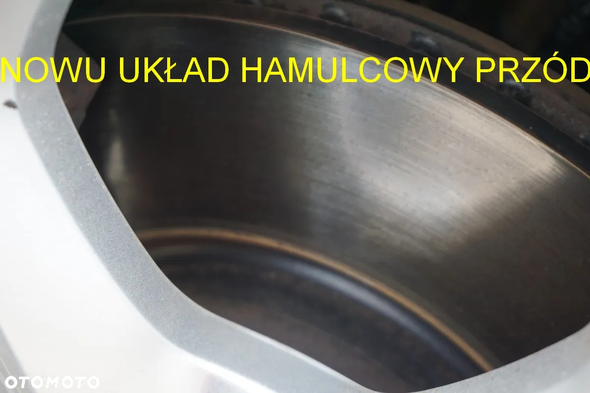 Ford S-Max 2.0 TDCi DPF Titanium X - 37