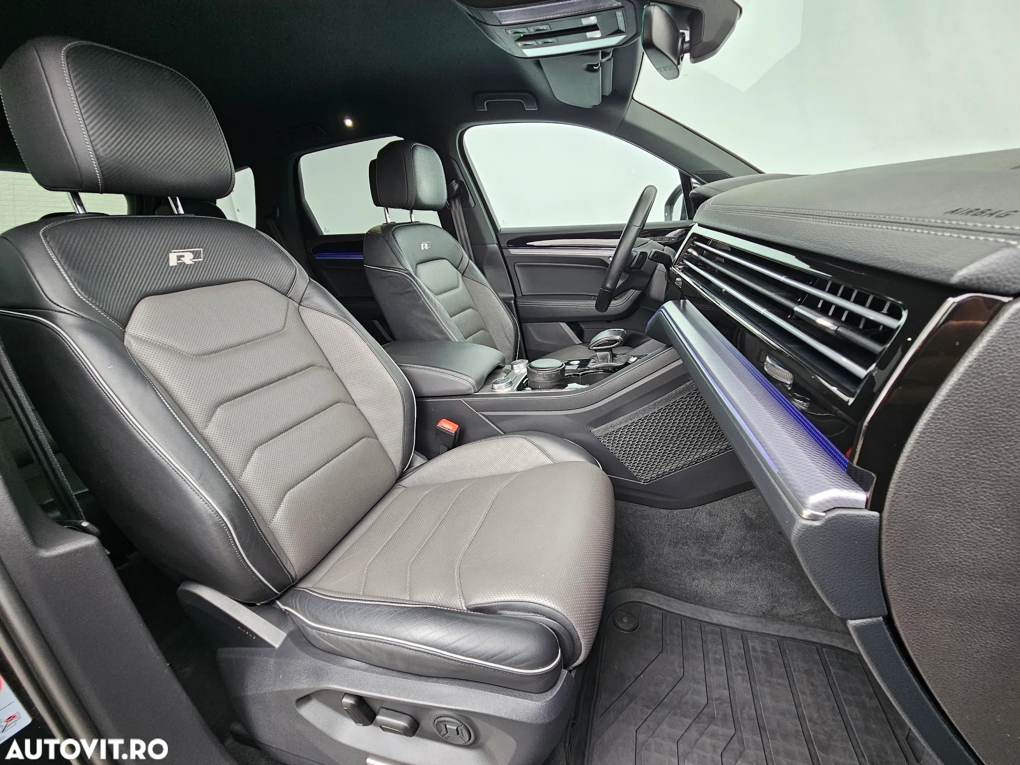 Volkswagen Touareg V6 TDI R-Style - 22