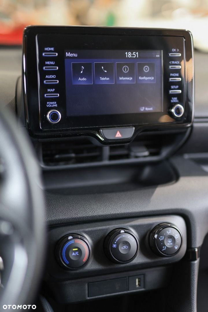 Toyota Yaris - 23