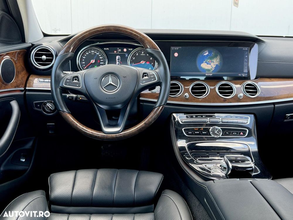 Mercedes-Benz E 300 9G-TRONIC Exclusive - 9