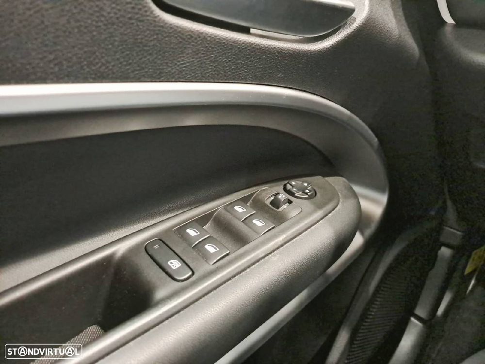 Jeep Avenger 1.2 TG Altitude - 21