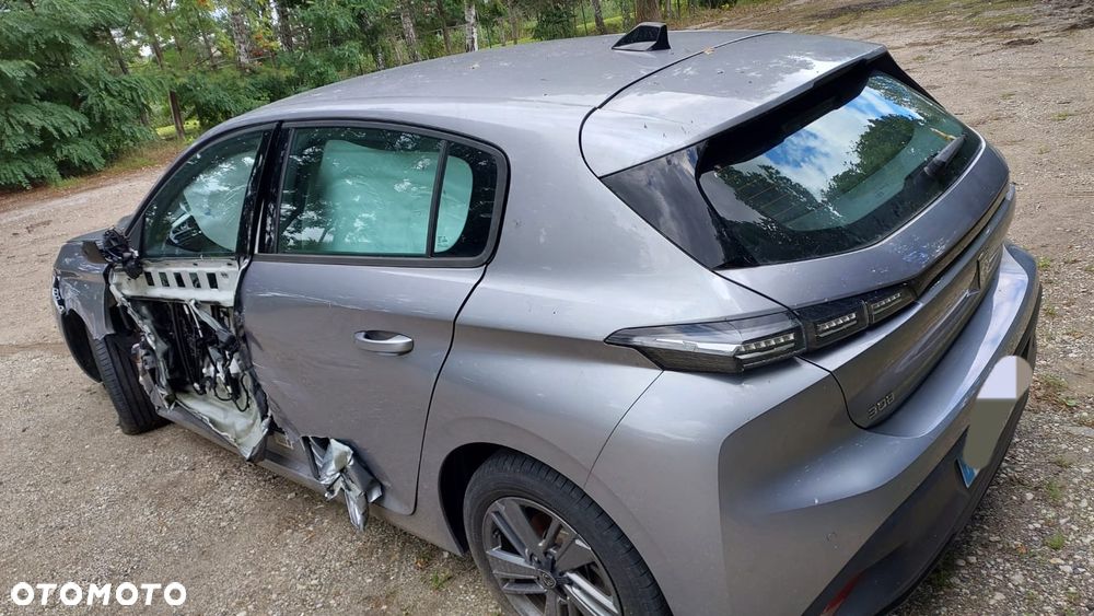 Peugeot 308 1.2 PureTech Active Pack S&S EAT8 - 5