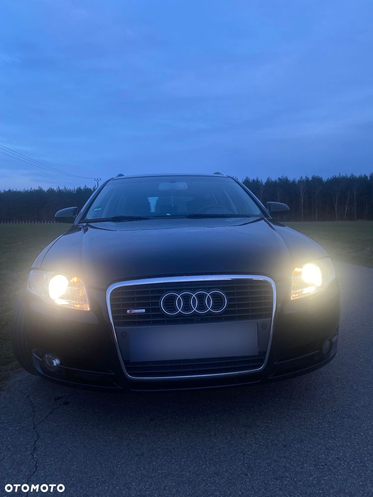 Audi A4 Avant 2.0T FSI Multitronic - 4