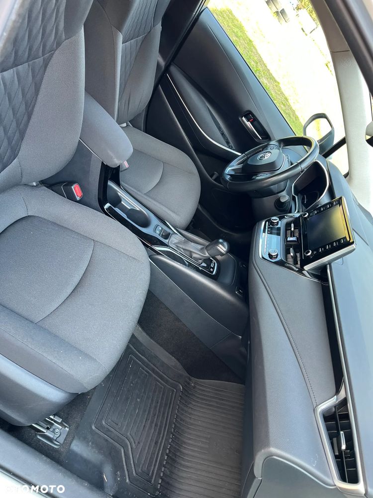 Toyota Corolla 1.8 Hybrid Comfort - 10
