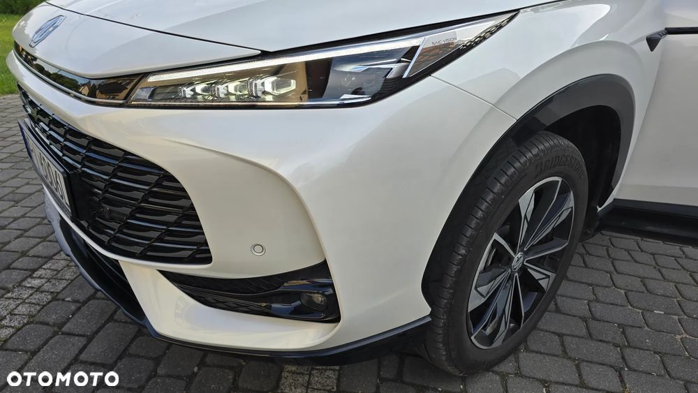 MG HS 1.5 T-GDI Exclusive DCT - 8
