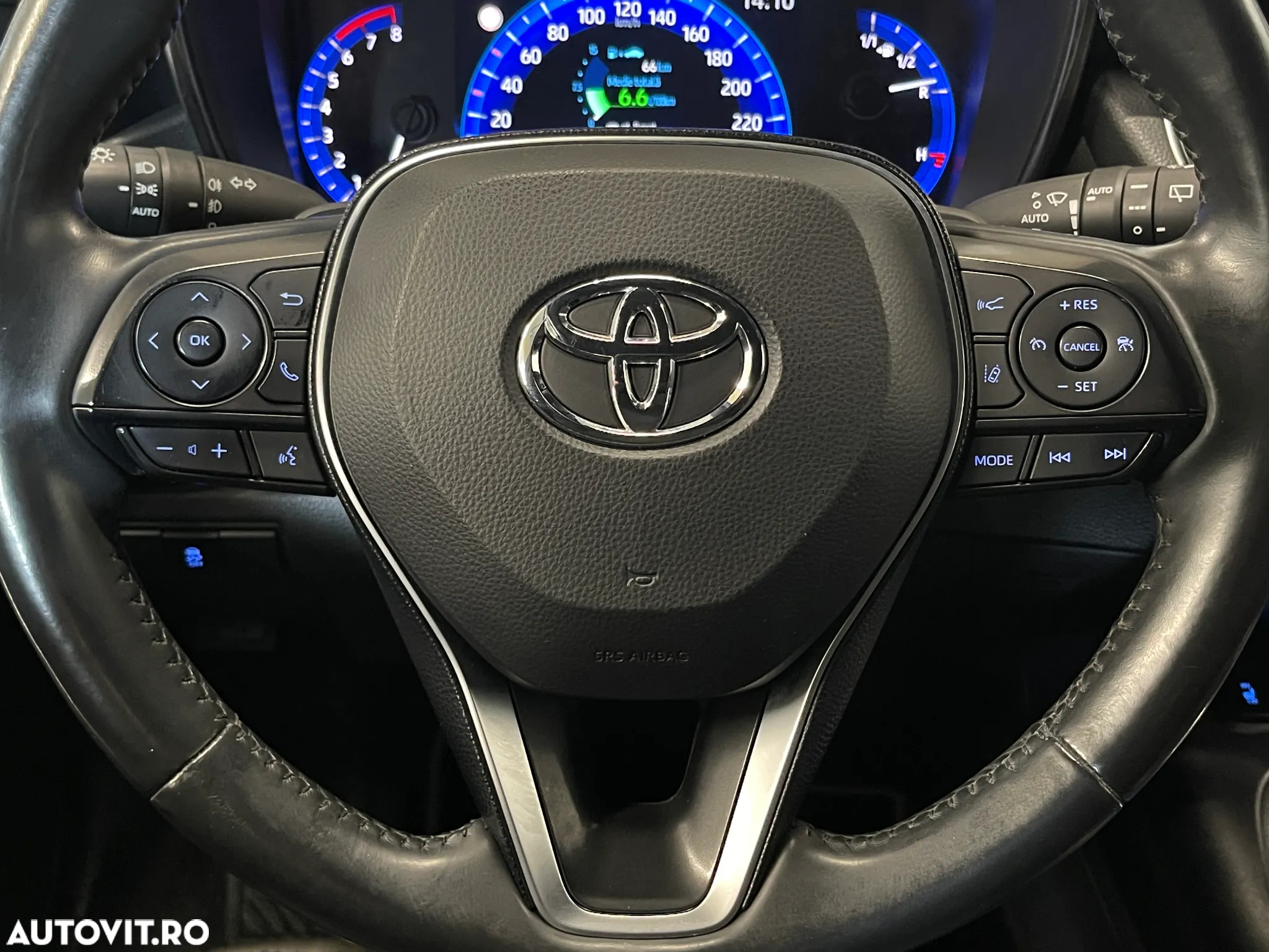 Toyota Corolla 2.0 Hybrid Business Edition - 21
