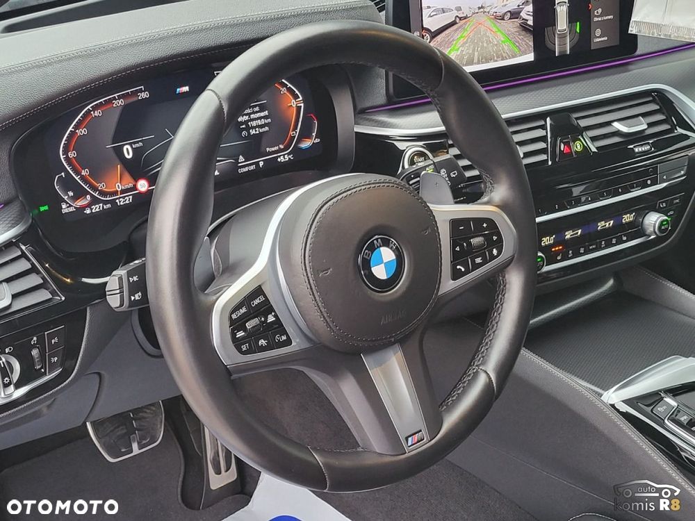 BMW Seria 5 - 13