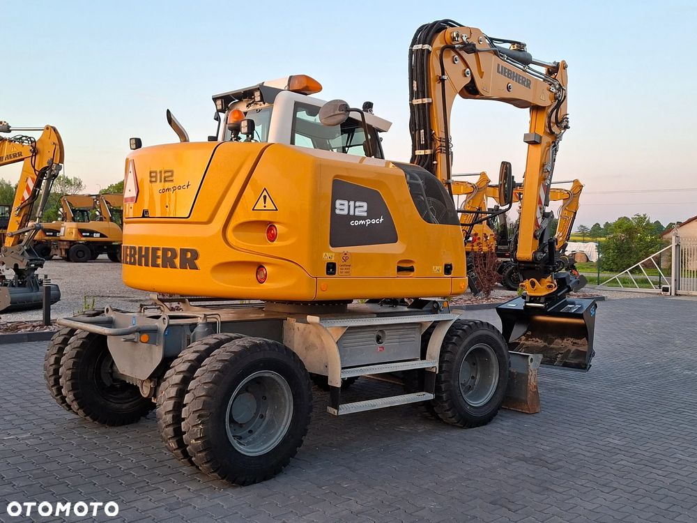 Liebherr A912 ROTOTILT ze szczypcami Super Stan - 15
