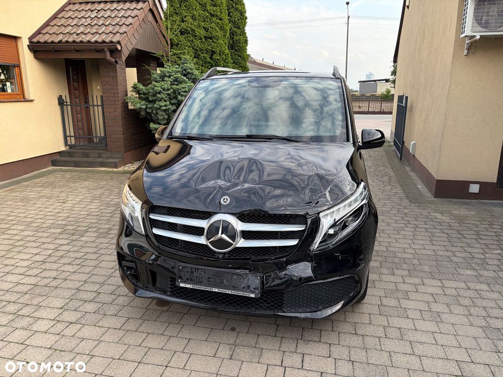 Mercedes-Benz Klasa V 300 d lang 4Matic 9G-TRONIC Avantgarde Edition - 2