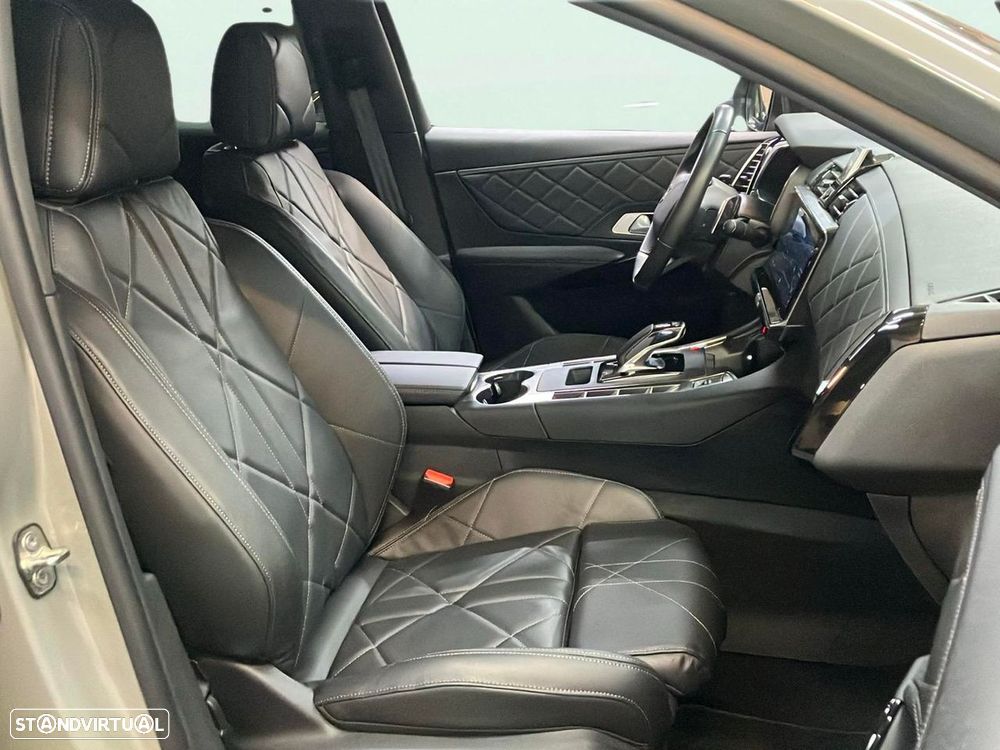 DS DS7 Crossback - 16