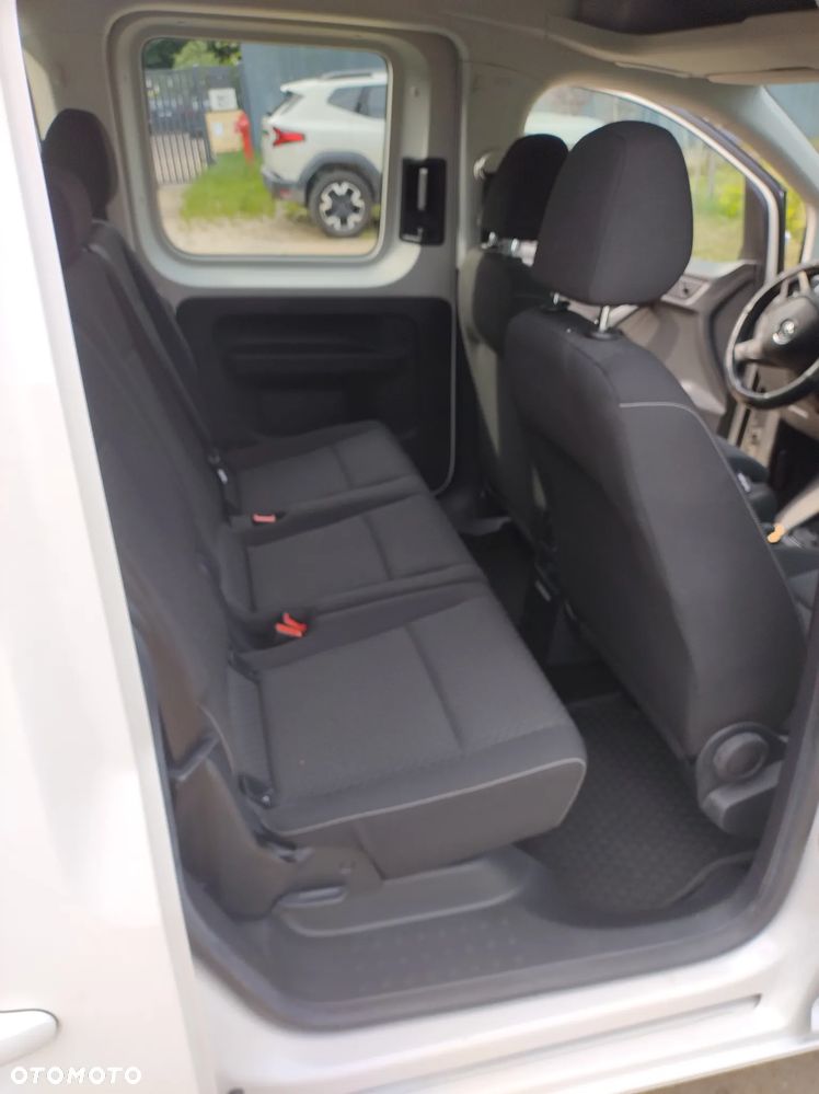 Volkswagen Caddy - 13