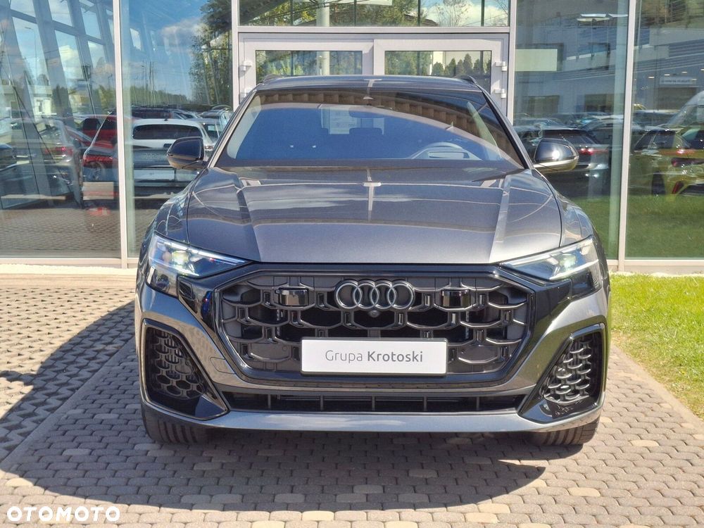 Audi Q8 - 8