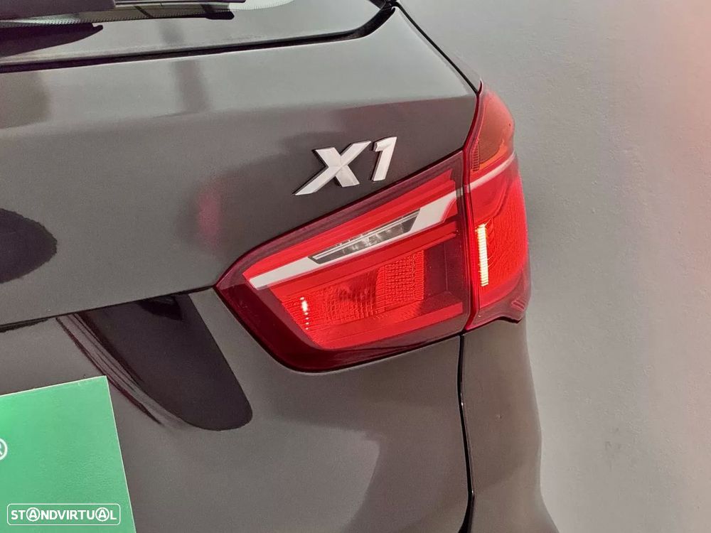 BMW X1 18 d sDrive Auto xLine - 15