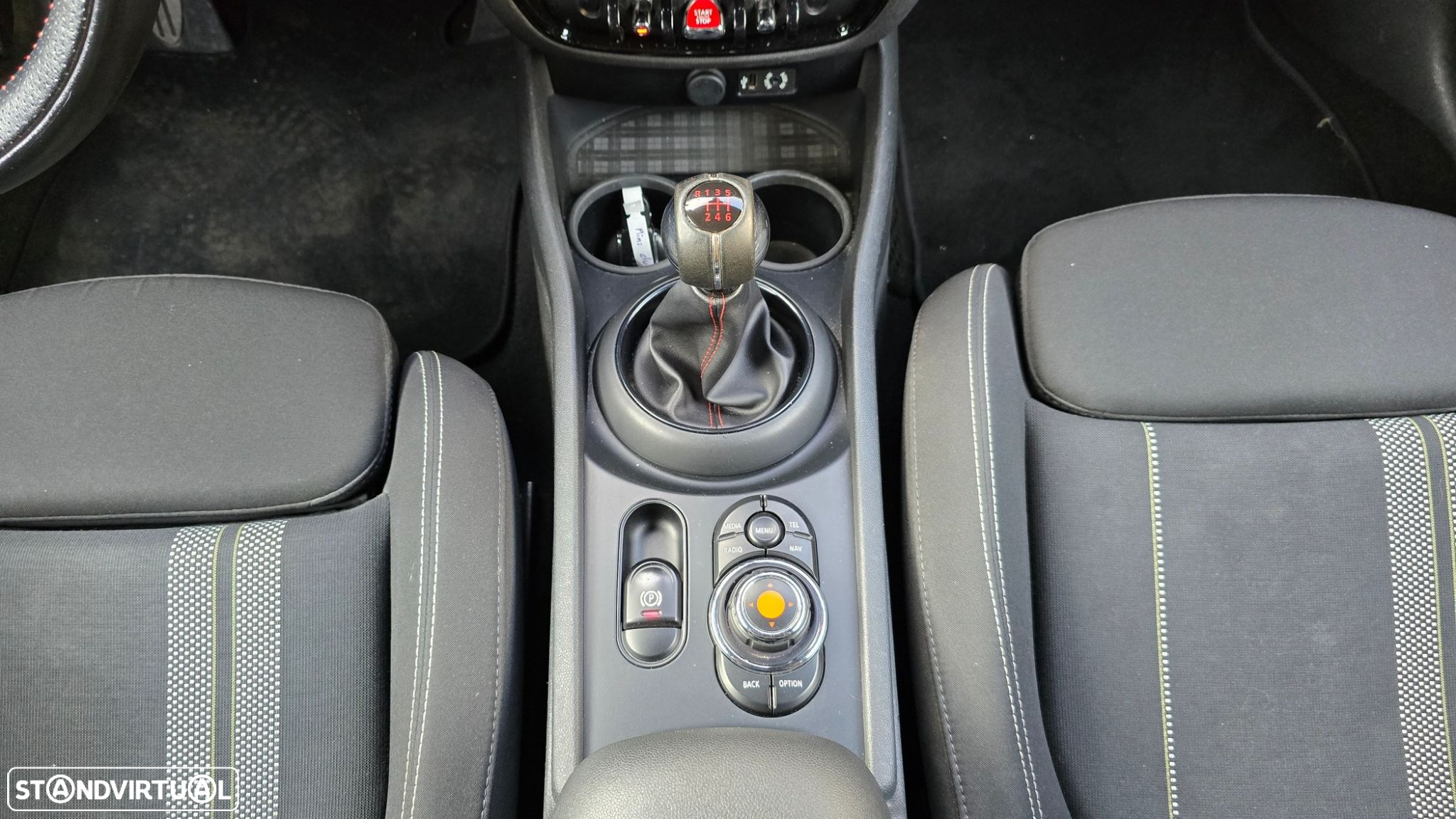 MINI Clubman One D - 35