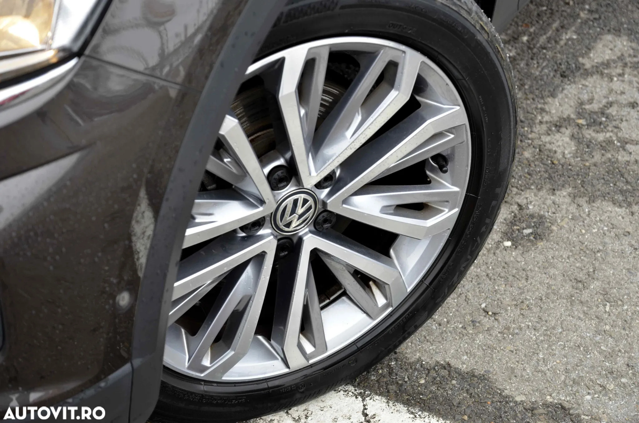Volkswagen T-ROC 1.5 TSI ACT OPF - 12