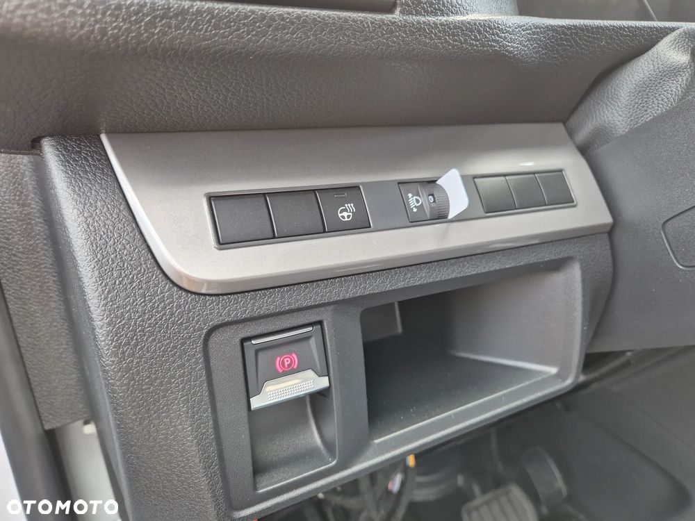 Opel Vivaro Furgon XL LONG 2.2 150KM Automat !! OD RĘKI !! Mega Rabat !! - 15