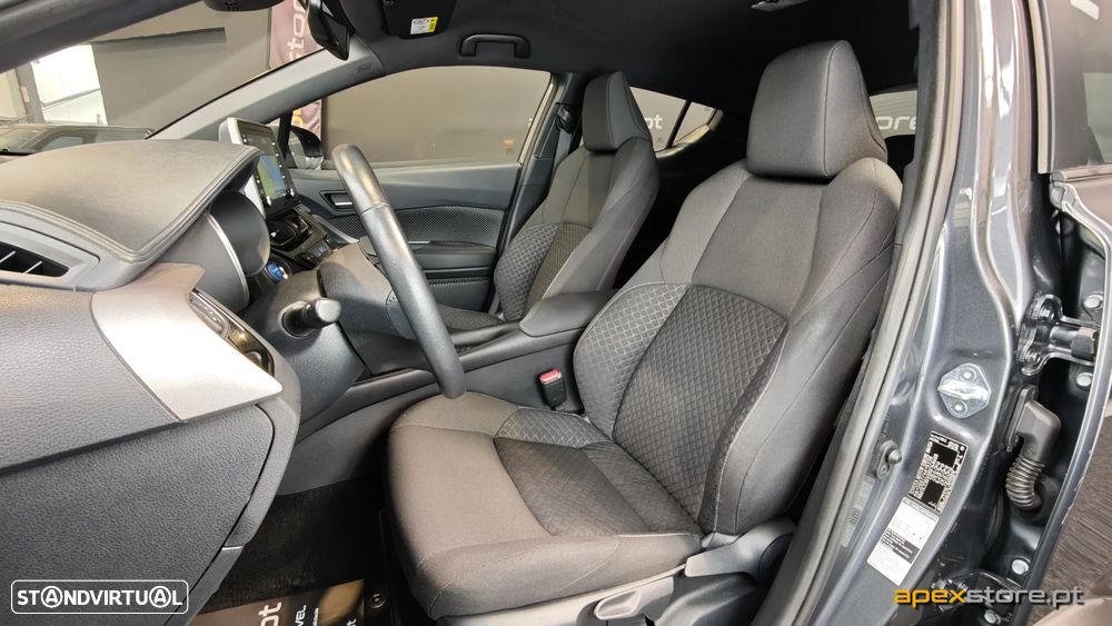 Toyota C-HR 1.8 Hybrid Exclusive - 12