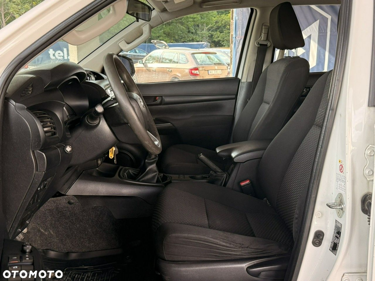 Toyota Hilux 2.4 D-4D Double Cab DLX 4x4 - 10