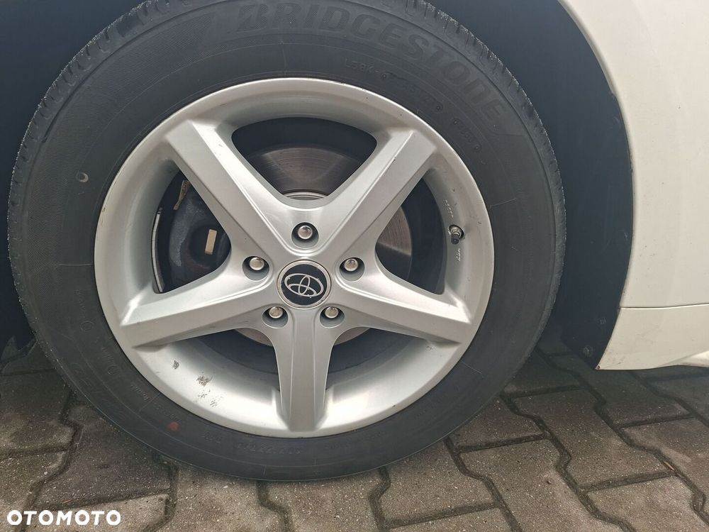 Toyota Corolla 1.8 Hybrid Active - 17