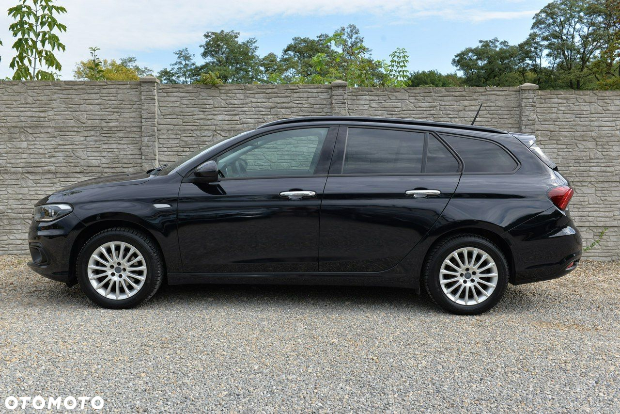 Fiat Tipo 1.6 MultiJet DCT Lounge - 2