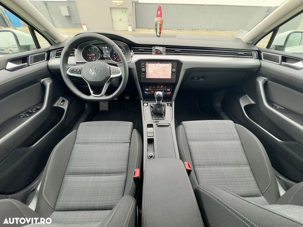 Volkswagen Passat - 26