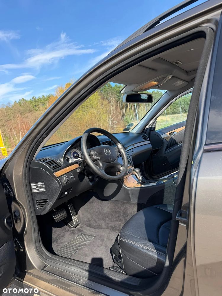 Mercedes-Benz Klasa E - 14