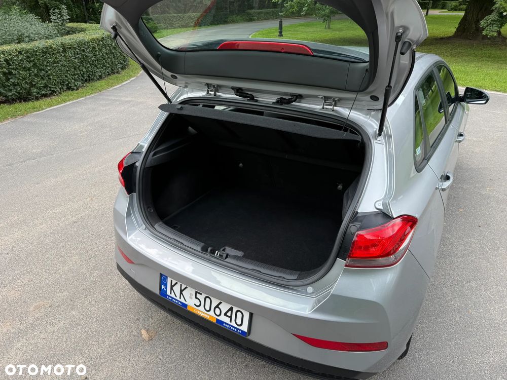 Hyundai i30 1.5 DPI Modern - 13