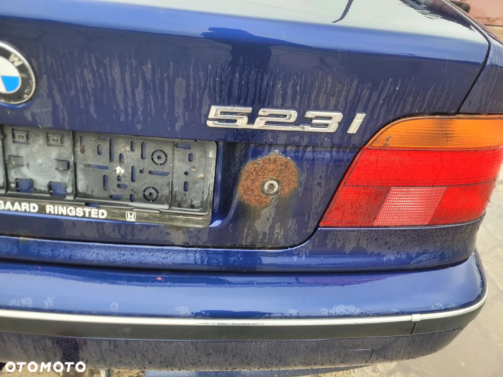 BMW Seria 5 523i - 16