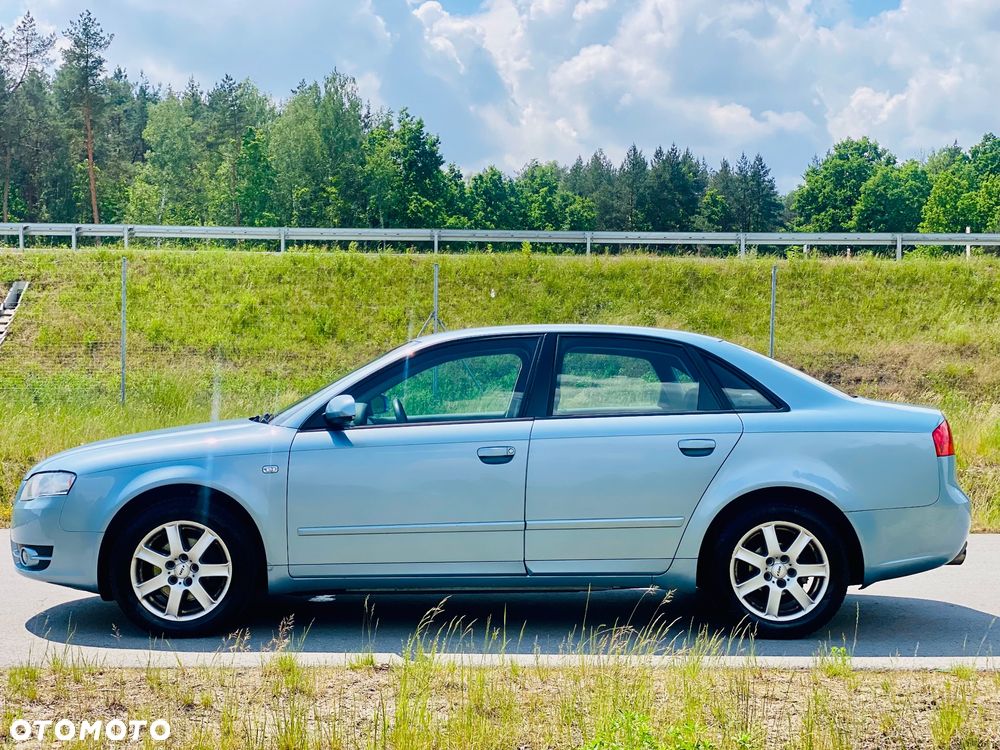 Audi A4 Limousine 2 - 23
