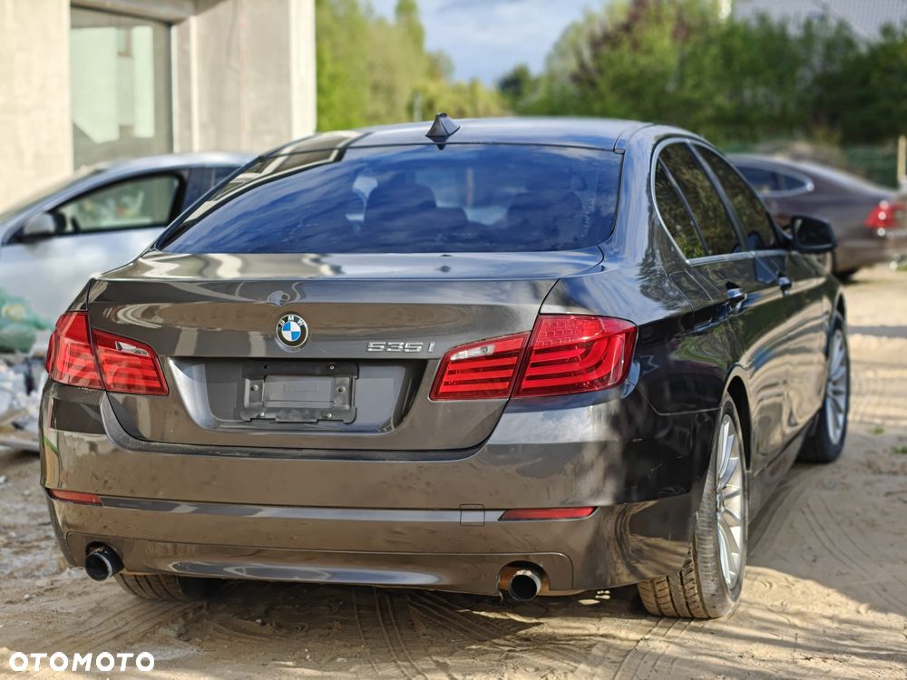 BMW Seria 5 535i Luxury Line - 1