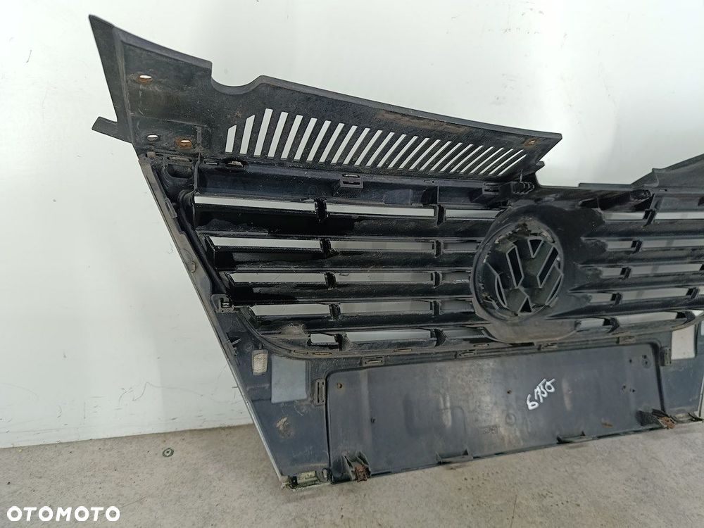 ATRAPA GRILL GRIL VW PASSAT B6 1.9 TDI - 7